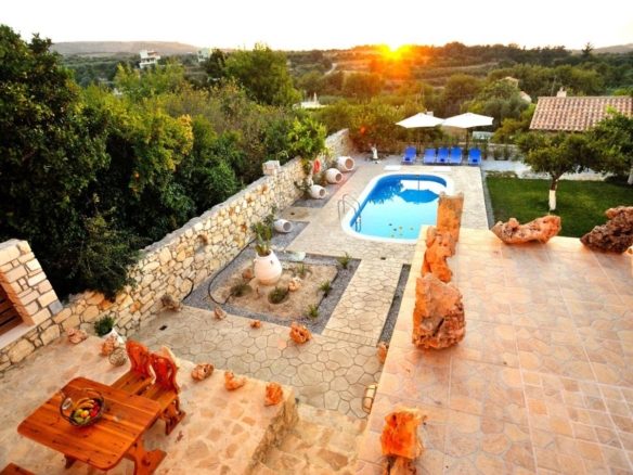 Seaview Cozy 2 bedroom Villa with Pool