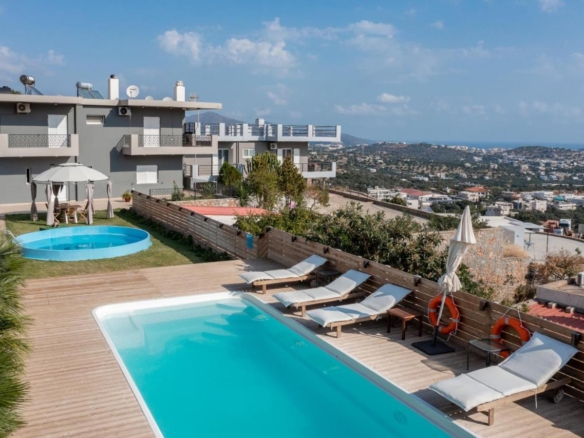 Sea & CityView 3 Bed Villa with 2 Swimming Pools & Gym