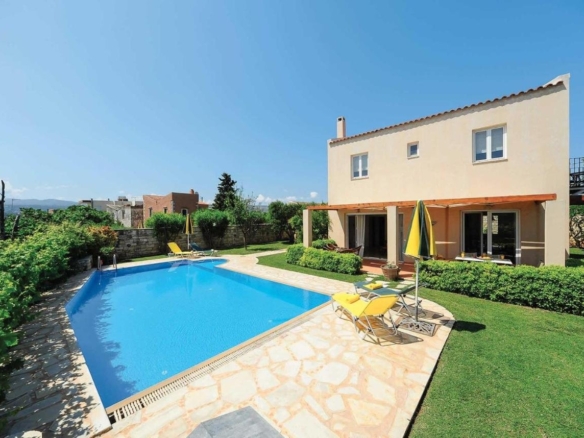 Luxury 3-Bed 2-Bath Villa with Pool