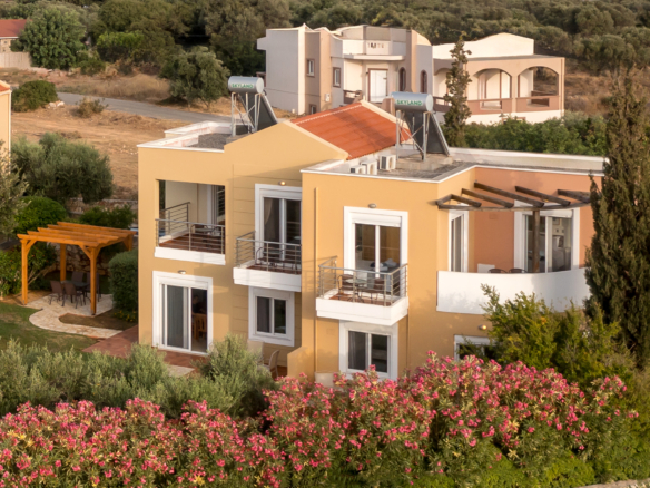 Seaview Semi-Detached 2-bedroom Maizonaitte #1 with 75sq.m. Common Pool