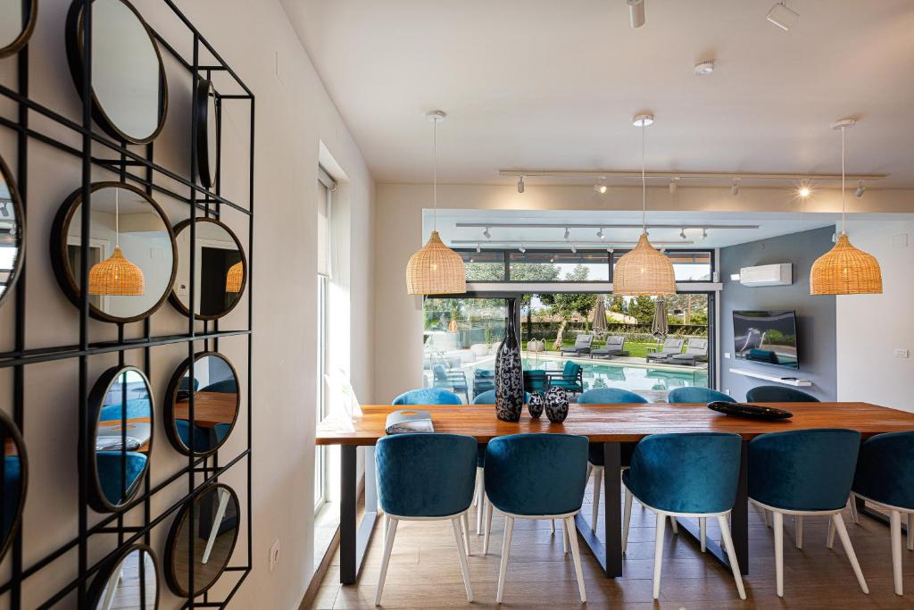 15 Luxury Hillside 5 bed Villa with Panoramic Sea Views – Bali, Rethymno, Crete