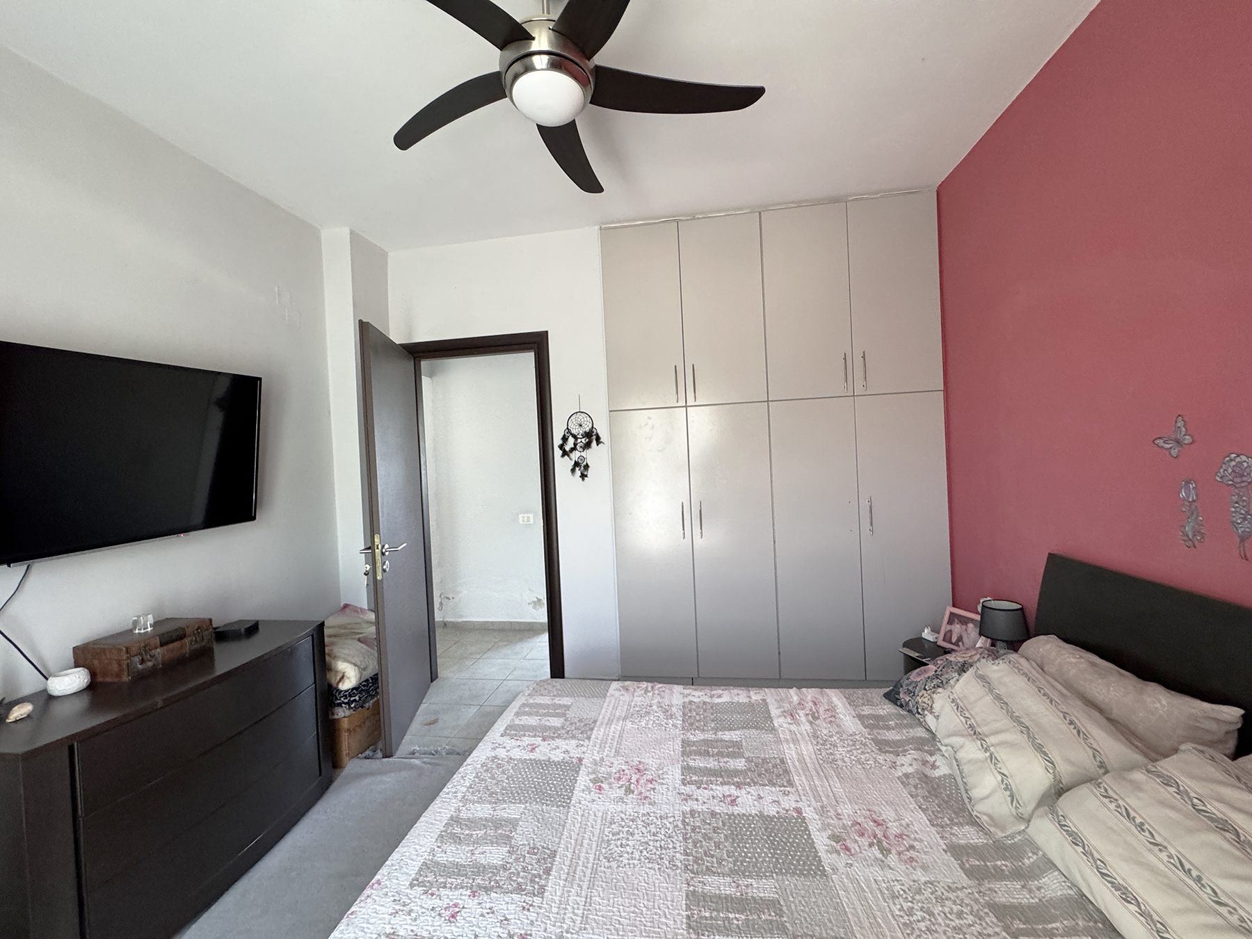 Near the sea Residence with Large Plot – Near Agios Nikolaos