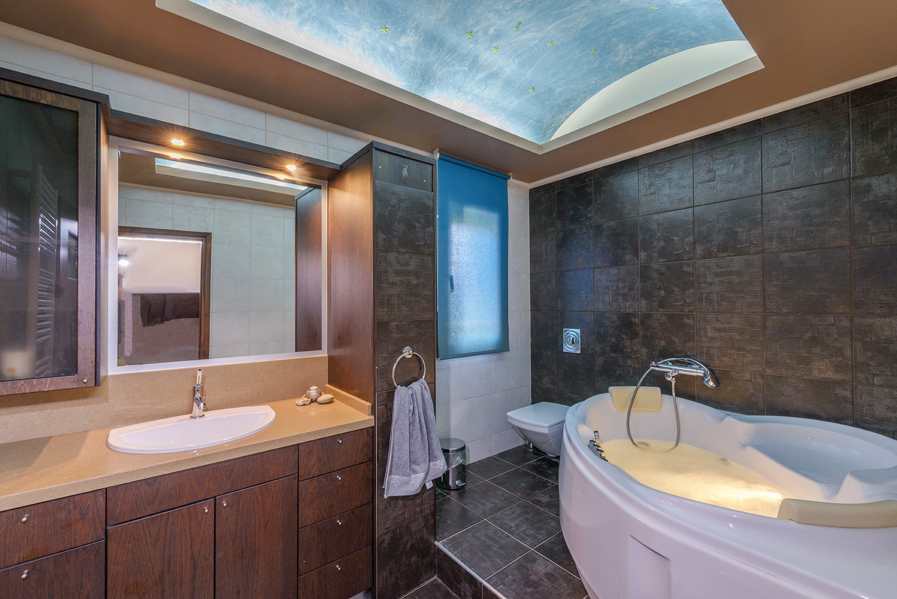Elegant Sea-View Villa in Gouves