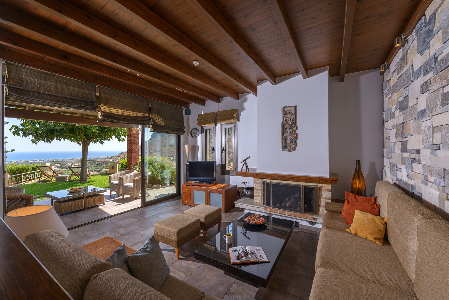 Elegant Sea-View Villa in Gouves