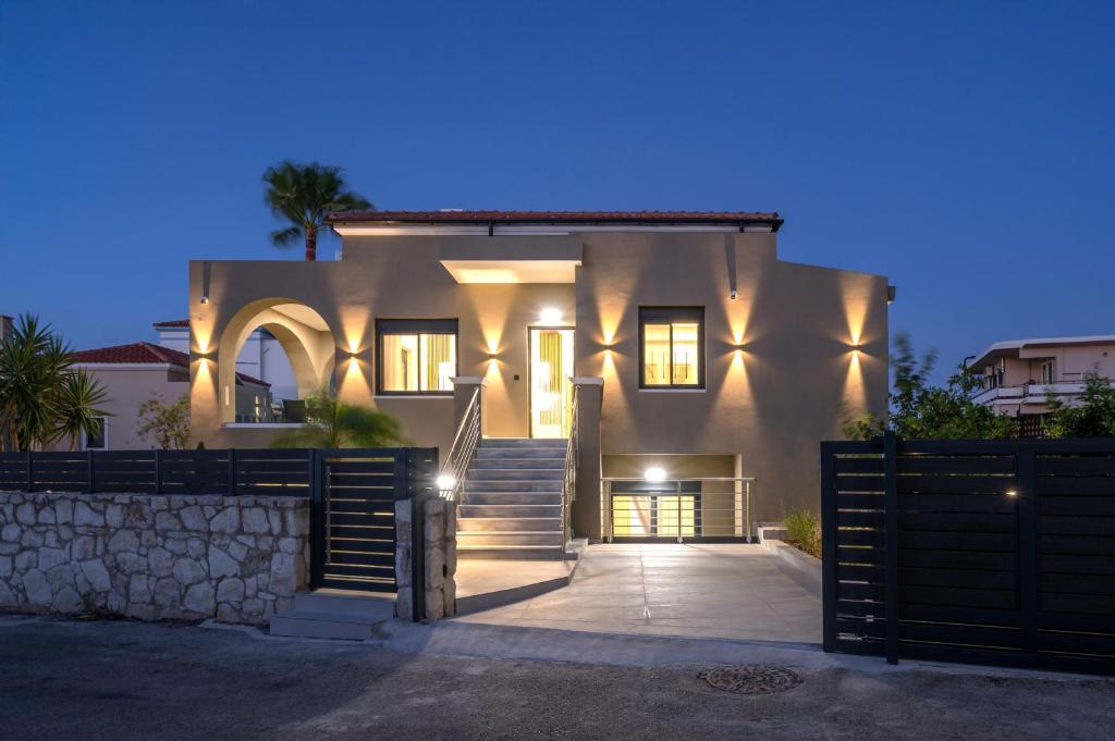 34 Luxury Villa with Private Pool for Sale in Tavronitis, Crete