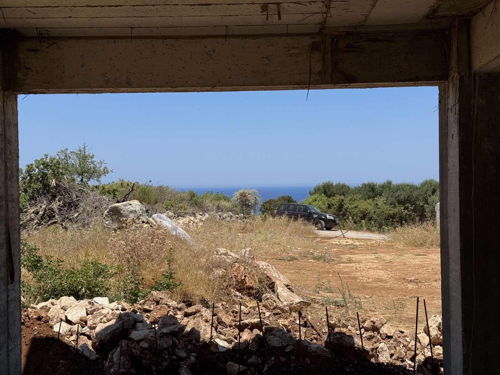 LUXURIOUS VILLA UNDER CONSTRUCTION WITH AMAZING SEA VIEWS