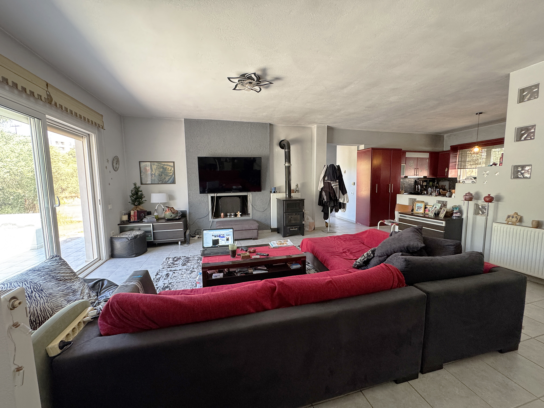 Near the sea Residence with Large Plot – Near Agios Nikolaos