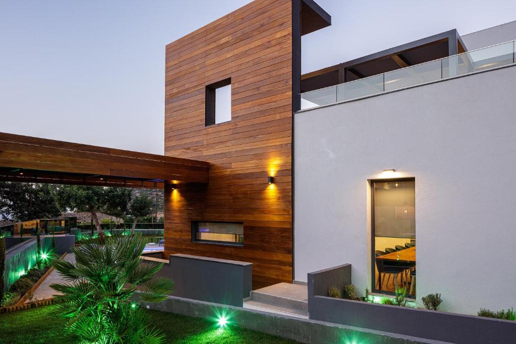 54 Luxury Hillside 5 bed Villa with Panoramic Sea Views – Bali, Rethymno, Crete