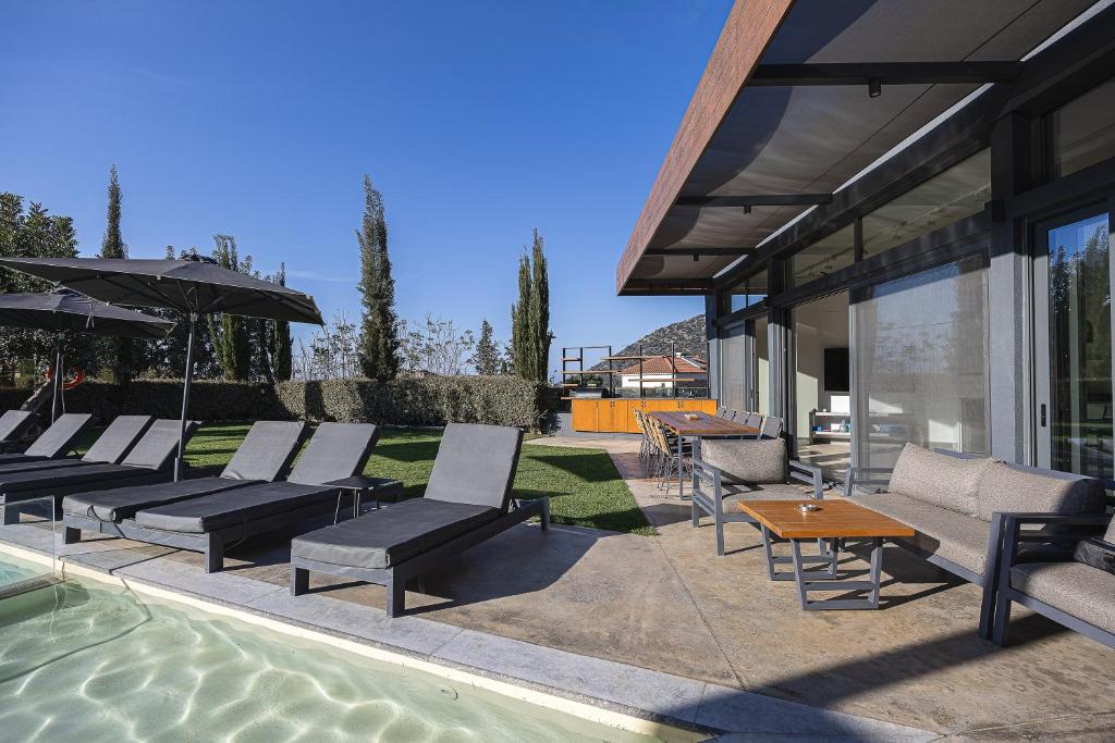 8 Luxury Hillside 5 bed Villa with Panoramic Sea Views – Bali, Rethymno, Crete