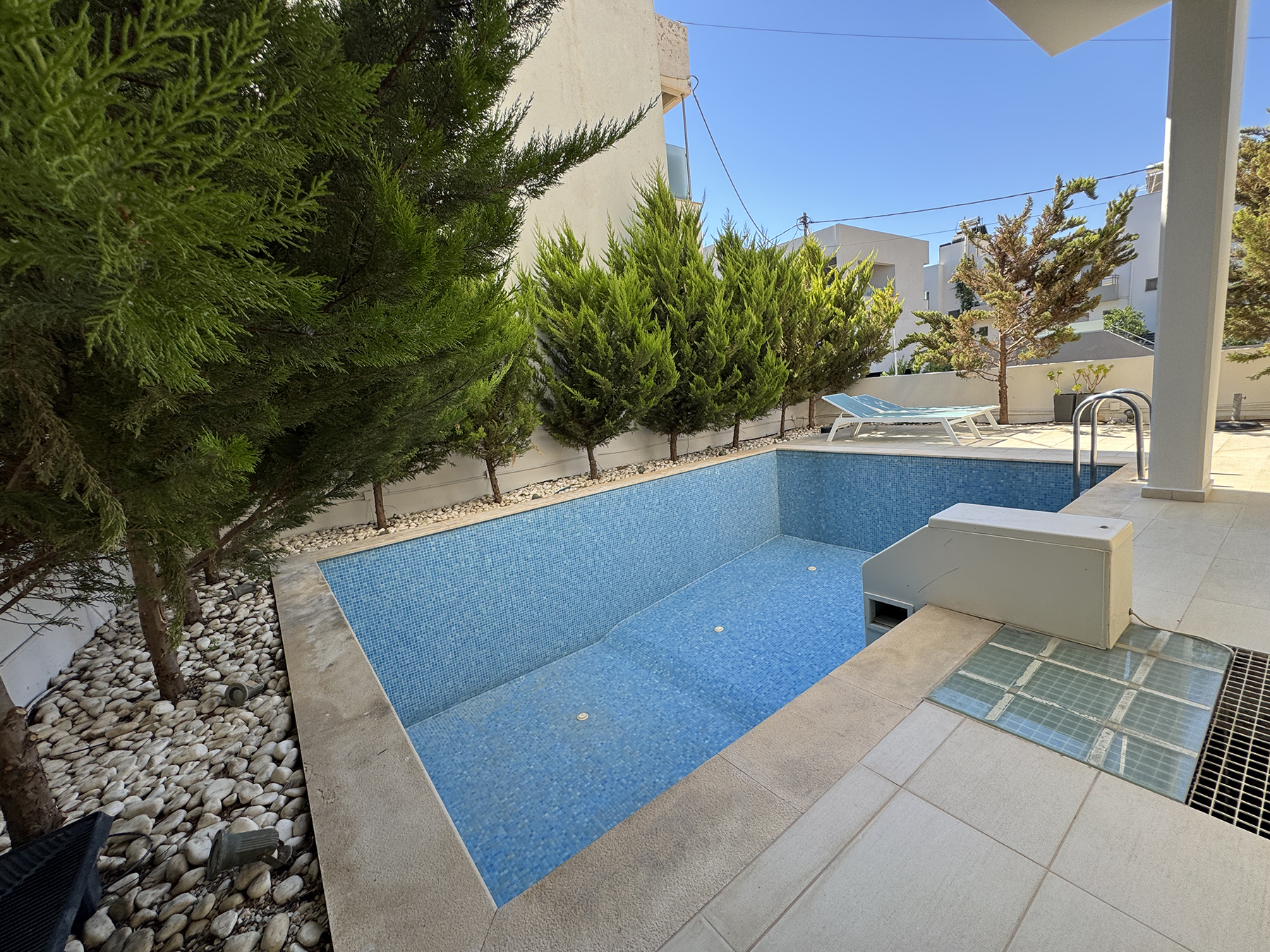 Luxury Detached Villa with Pool & Independent Apartment – Prime Heraklion Location
