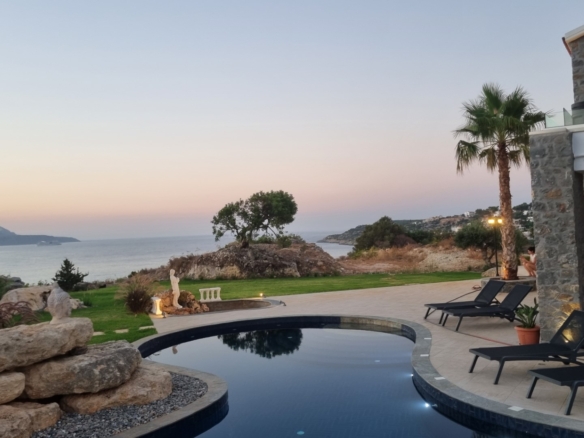 A Private Hilltop Sanctuary with 360° Panoramic Sea & Mountain Views