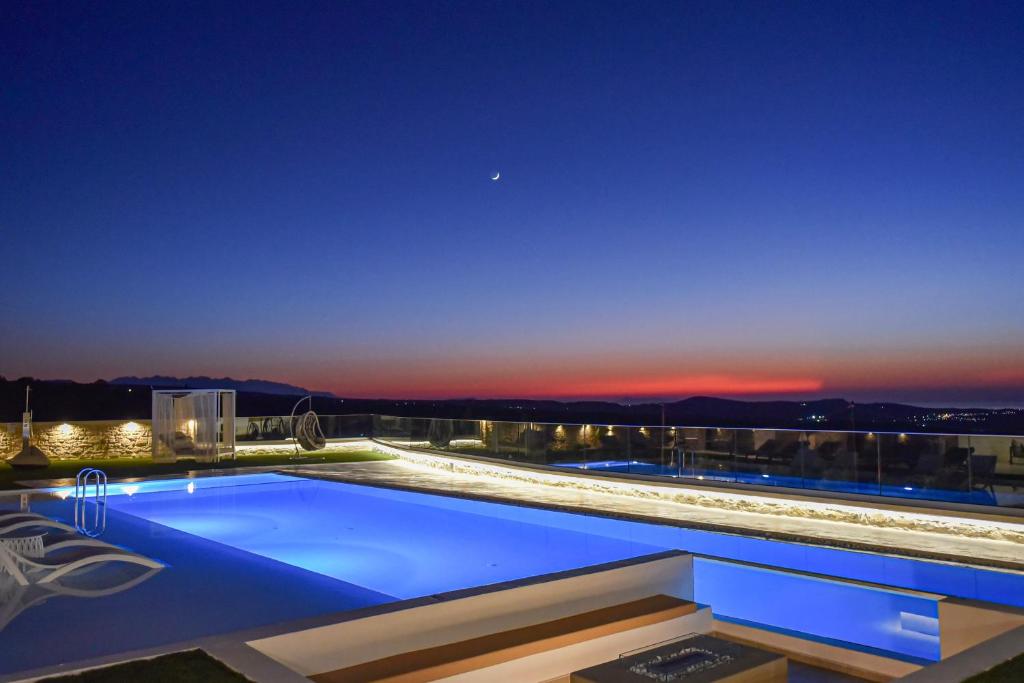26 A Private Retreat luxury Villa Surrounded by Nature