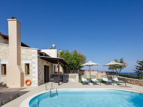 Charming Stonebuilt- Seaview 3 bed Villa with Private Pool Near Rethymno