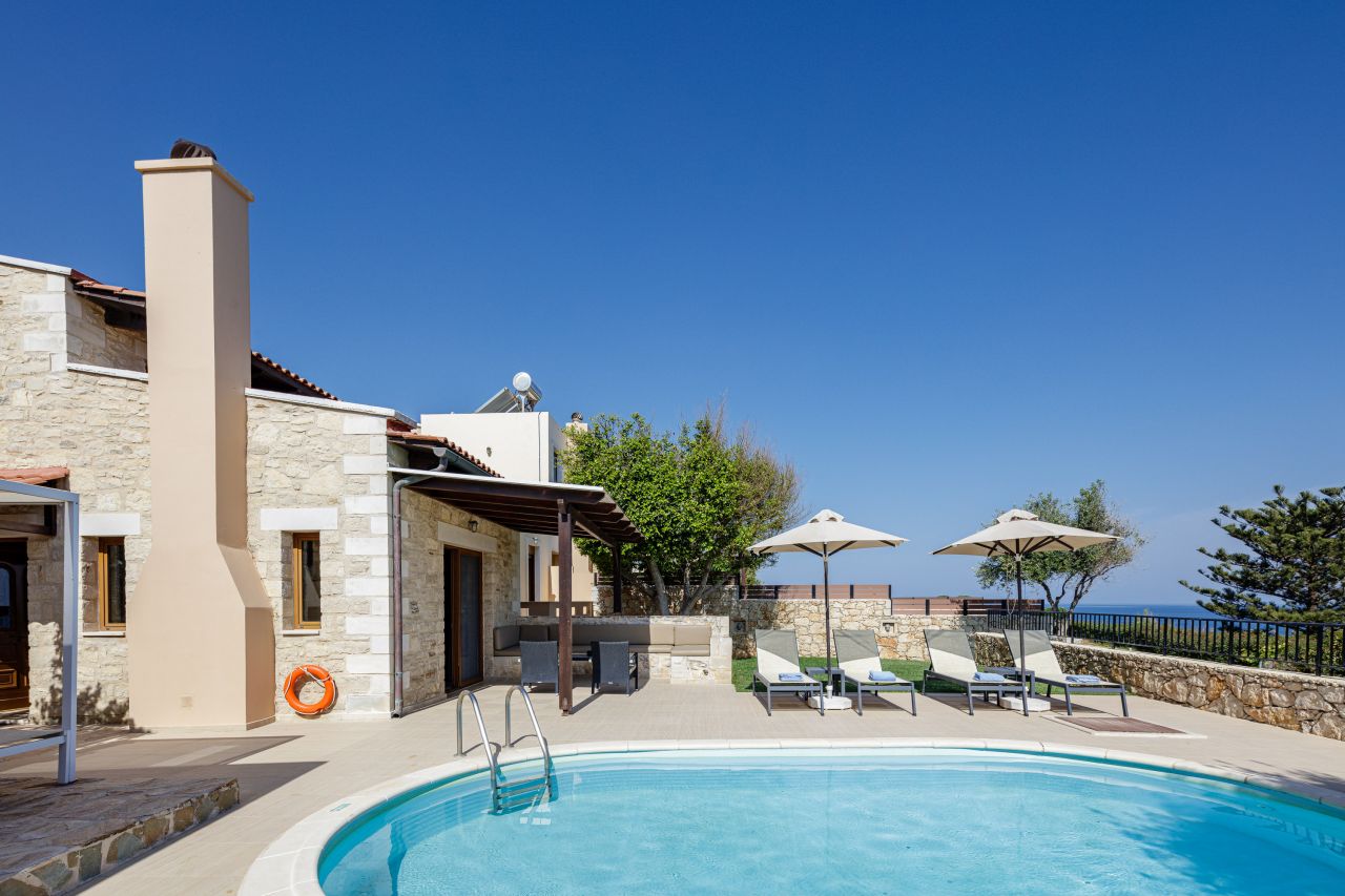 Charming Stonebuilt- Seaview 3 bed Villa with Private Pool Near Rethymno