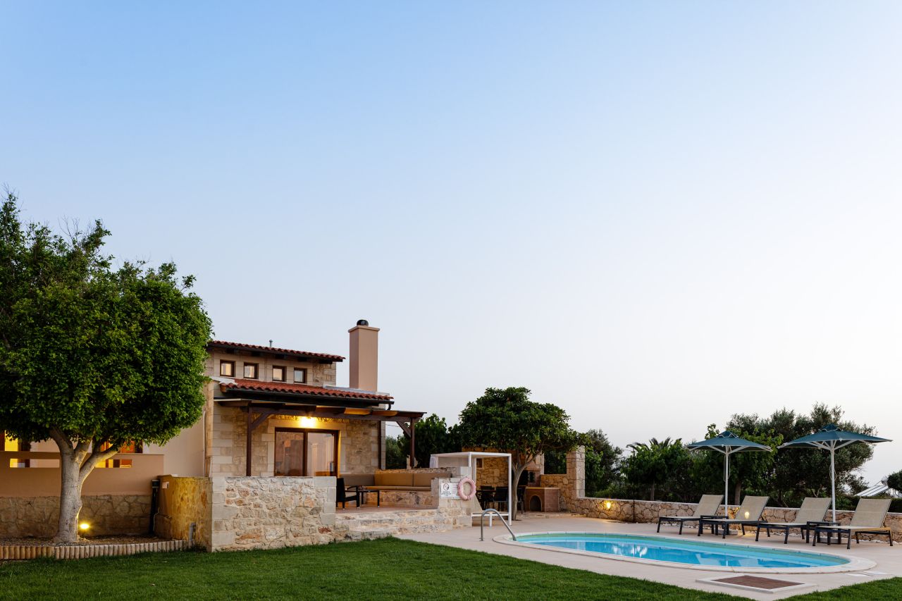 Charming Stonebuilt- Seaview Villa with Private Pool Near Rethymno