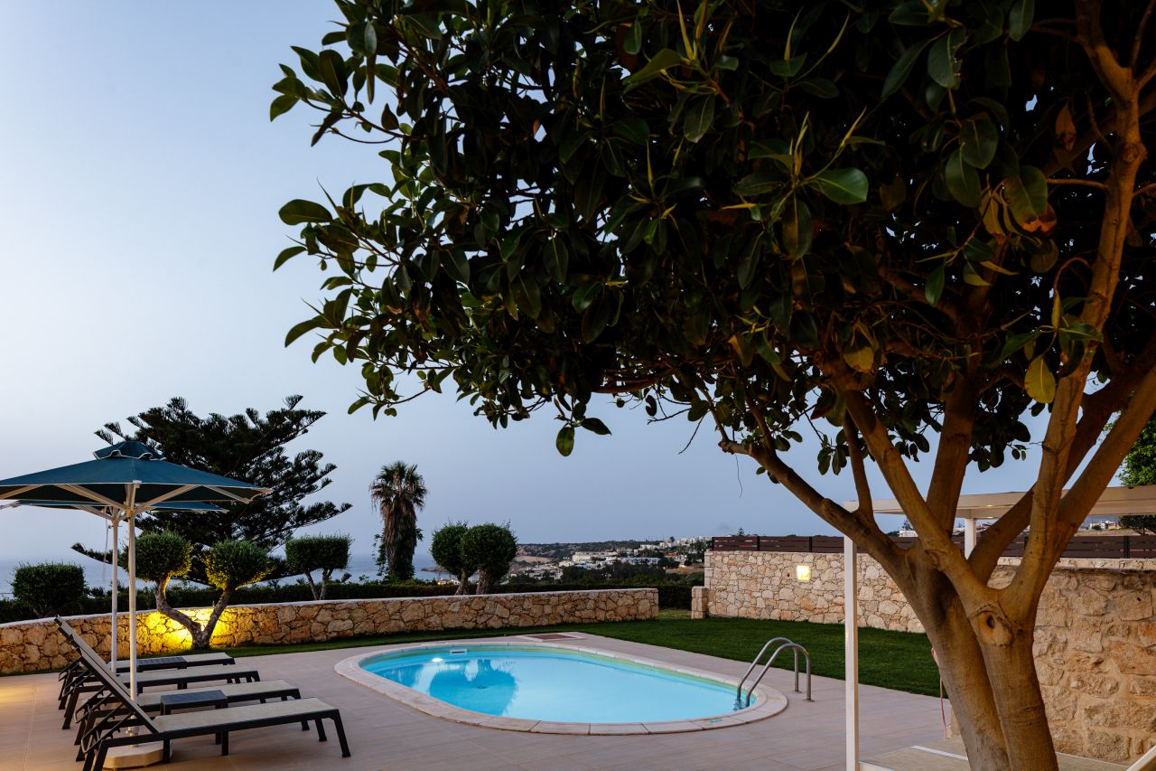 Charming Stonebuilt- Seaview Villa with Private Pool Near Rethymno