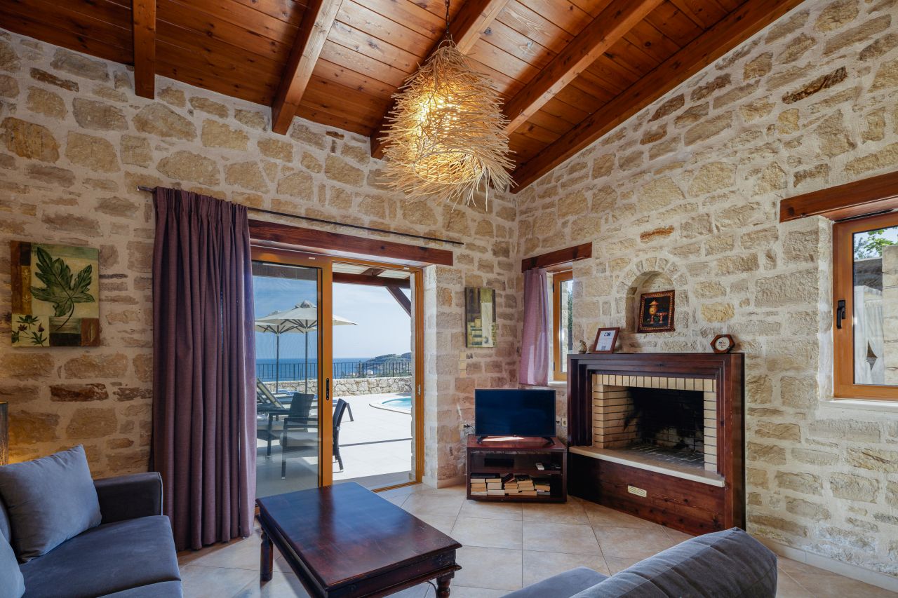 Charming Stonebuilt- Seaview 3 bed Villa with Private Pool Near Rethymno