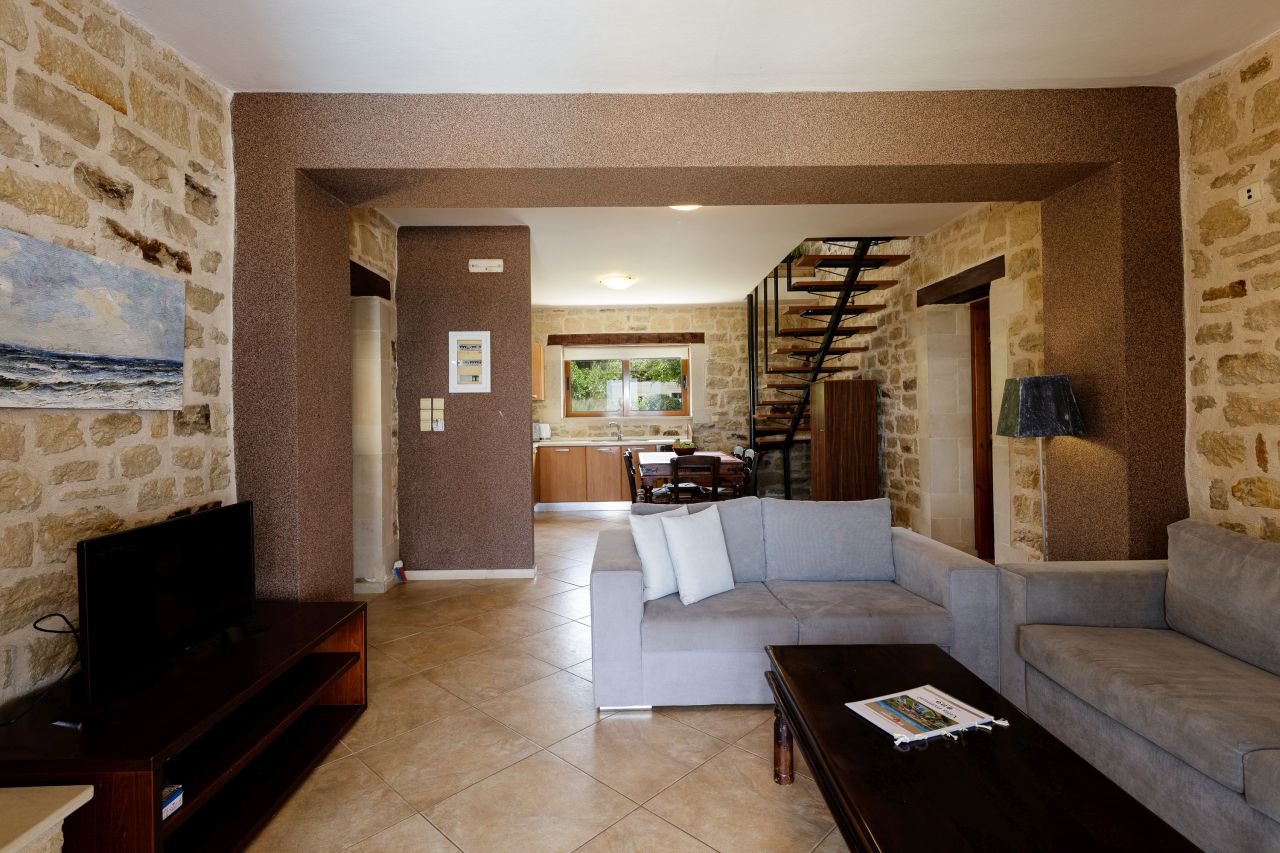 Charming Stonebuilt- Seaview Villa with Private Pool Near Rethymno