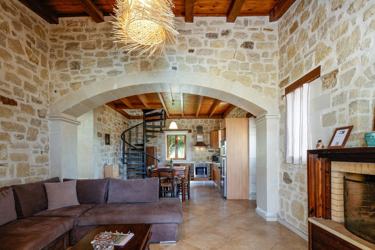 Charming Stonebuilt- Seaview Villa with Private Pool Near Rethymno