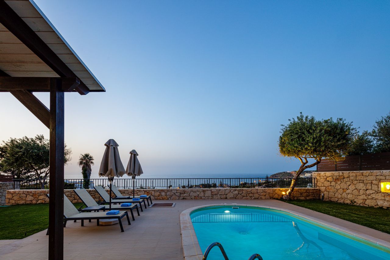 Charming Stonebuilt- Seaview 3 bed Villa with Private Pool Near Rethymno