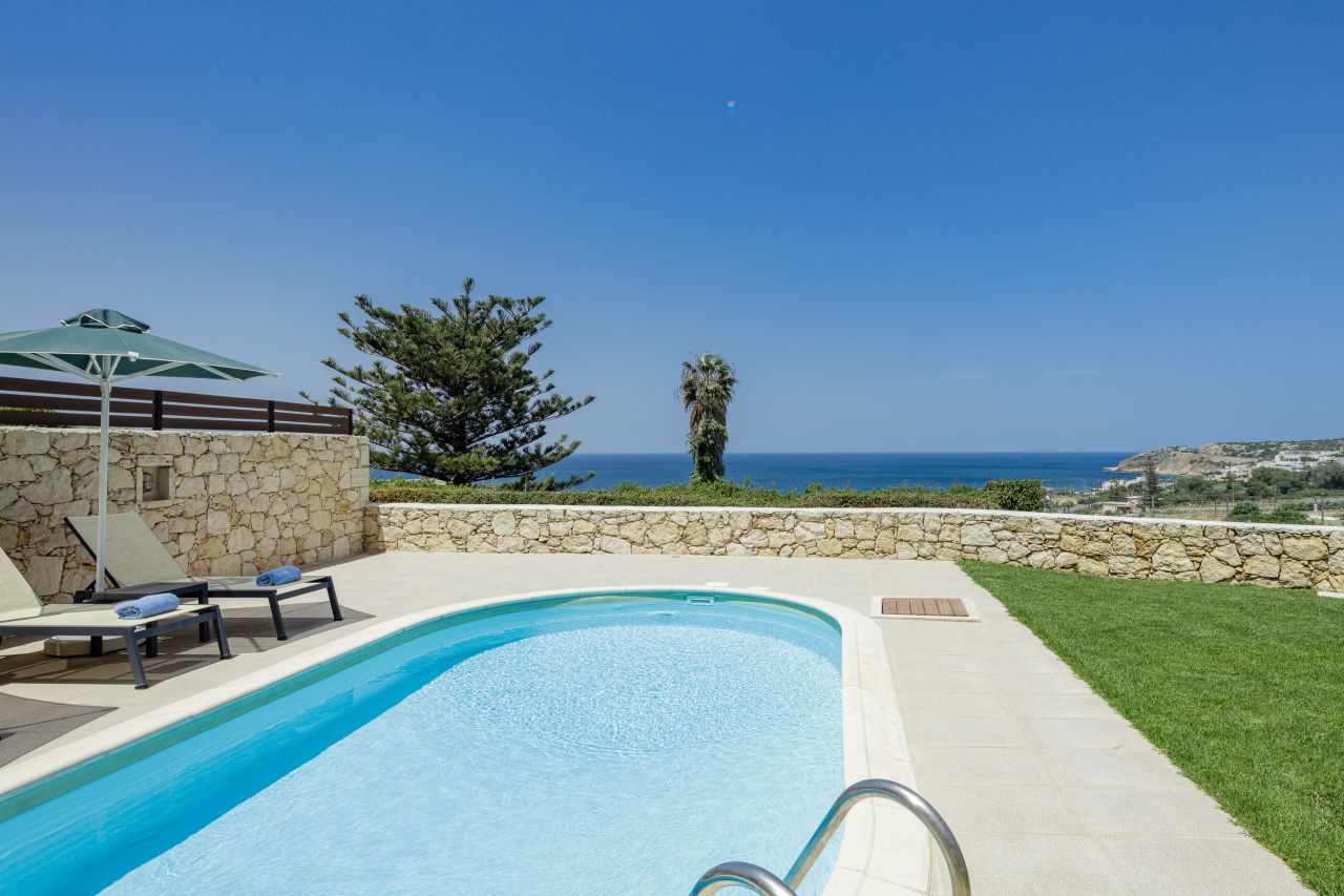 Charming Stonebuilt- Seaview Villa with Private Pool Near Rethymno